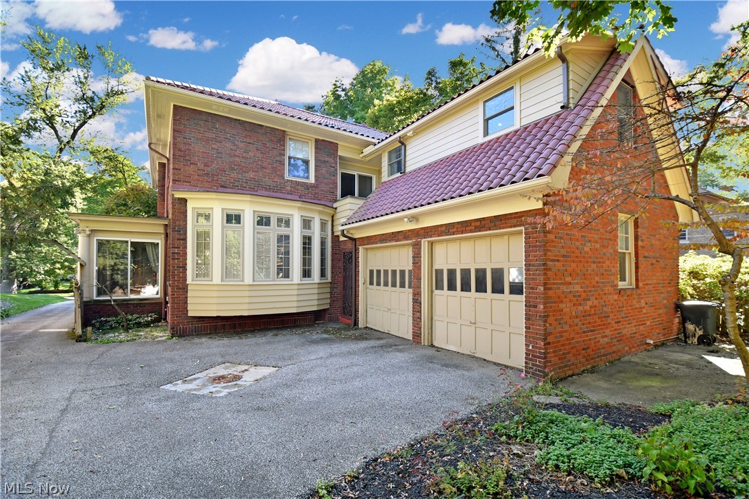 2831 Edgehill Road Cleveland, OH 44118 - Photo 26 of 28 Gallery Image 26