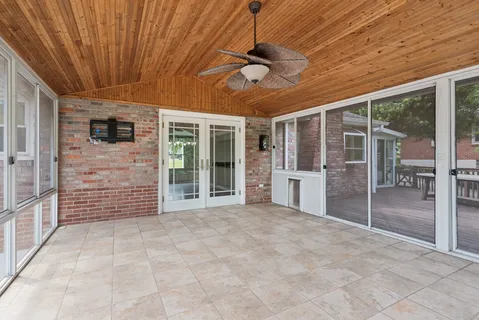a view of an entryway of a house