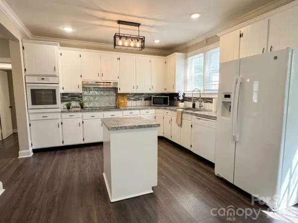 $245,000 | 741 West Brooklyn Avenue, Lancaster, SC 29720