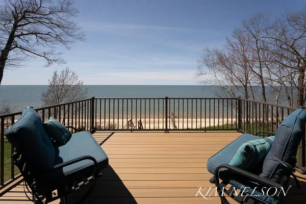 $2,999,000 | 8937 Indian Hills Road, Montague, MI 49437