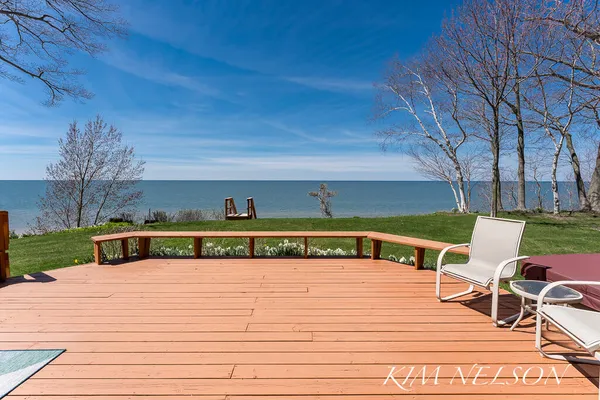 $2,999,000 | 8937 Indian Hills Road, Montague, MI 49437