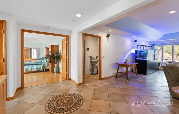 $2,999,000 | 8937 Indian Hills Road, Montague, MI 49437