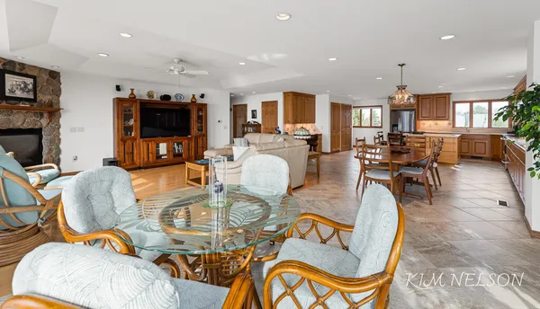 $2,999,000 | 8937 Indian Hills Road, Montague, MI 49437
