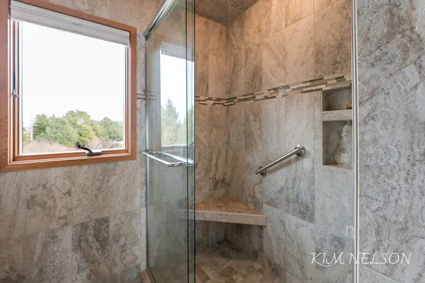 $2,999,000 | 8937 Indian Hills Road, Montague, MI 49437