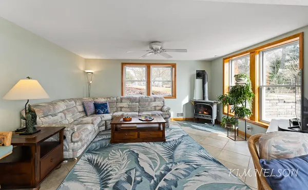 $2,999,000 | 8937 Indian Hills Road, Montague, MI 49437