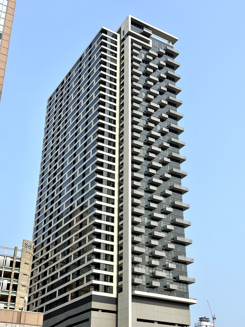 235 West Van Buren St Unit 3406