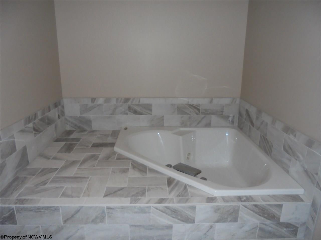 12 Mont Chateau Road Morgantown, WV 26508 - Photo 10 of 16 Gallery Image 10