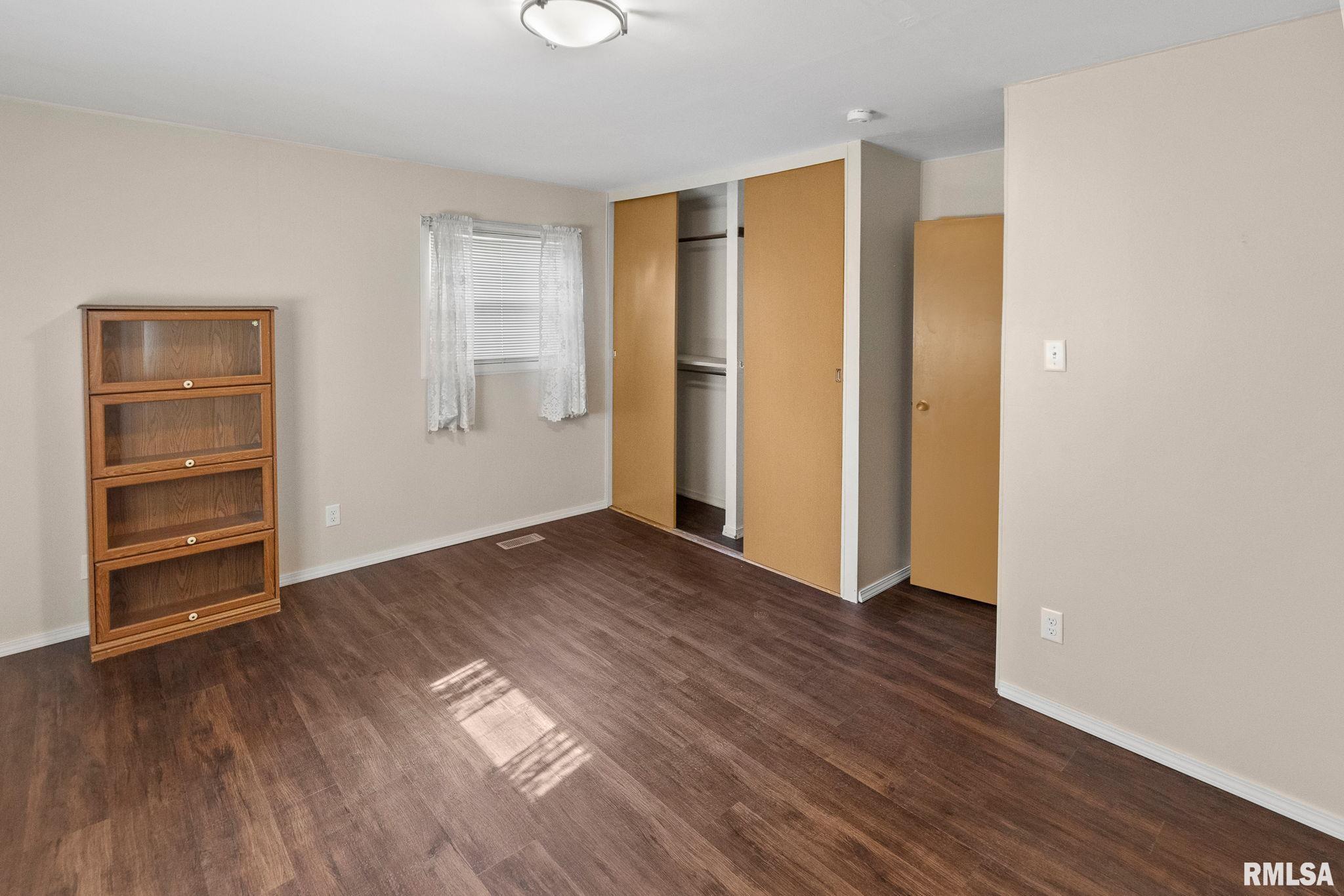 17 Roseclair Lane Centralia, IL 62801 - Photo 12 of 31