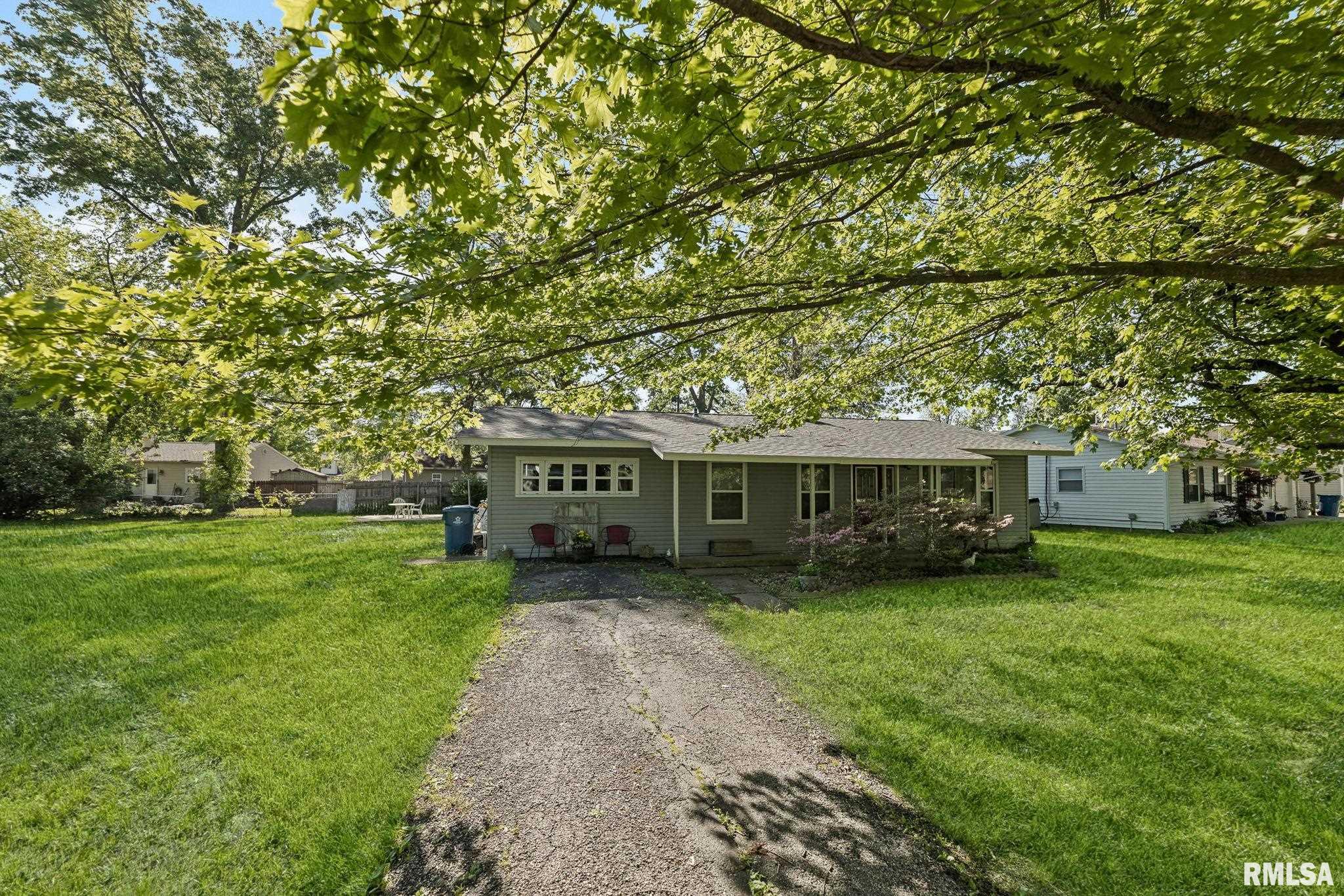 17 Roseclair Lane Centralia, IL 62801 - Photo 5 of 31