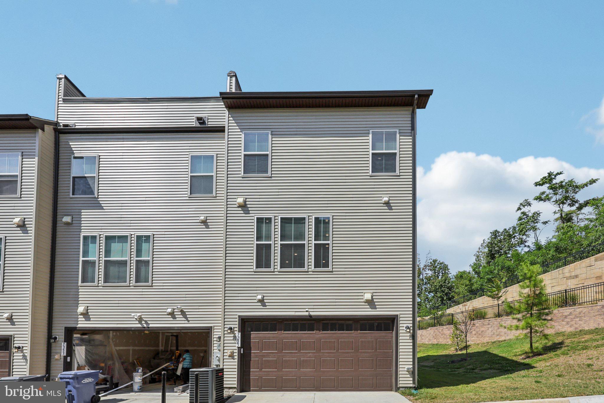 7355 Mountaineer Drive Alexandria, VA 22306 - Photo 44 of 47 a front view of a house with balcony