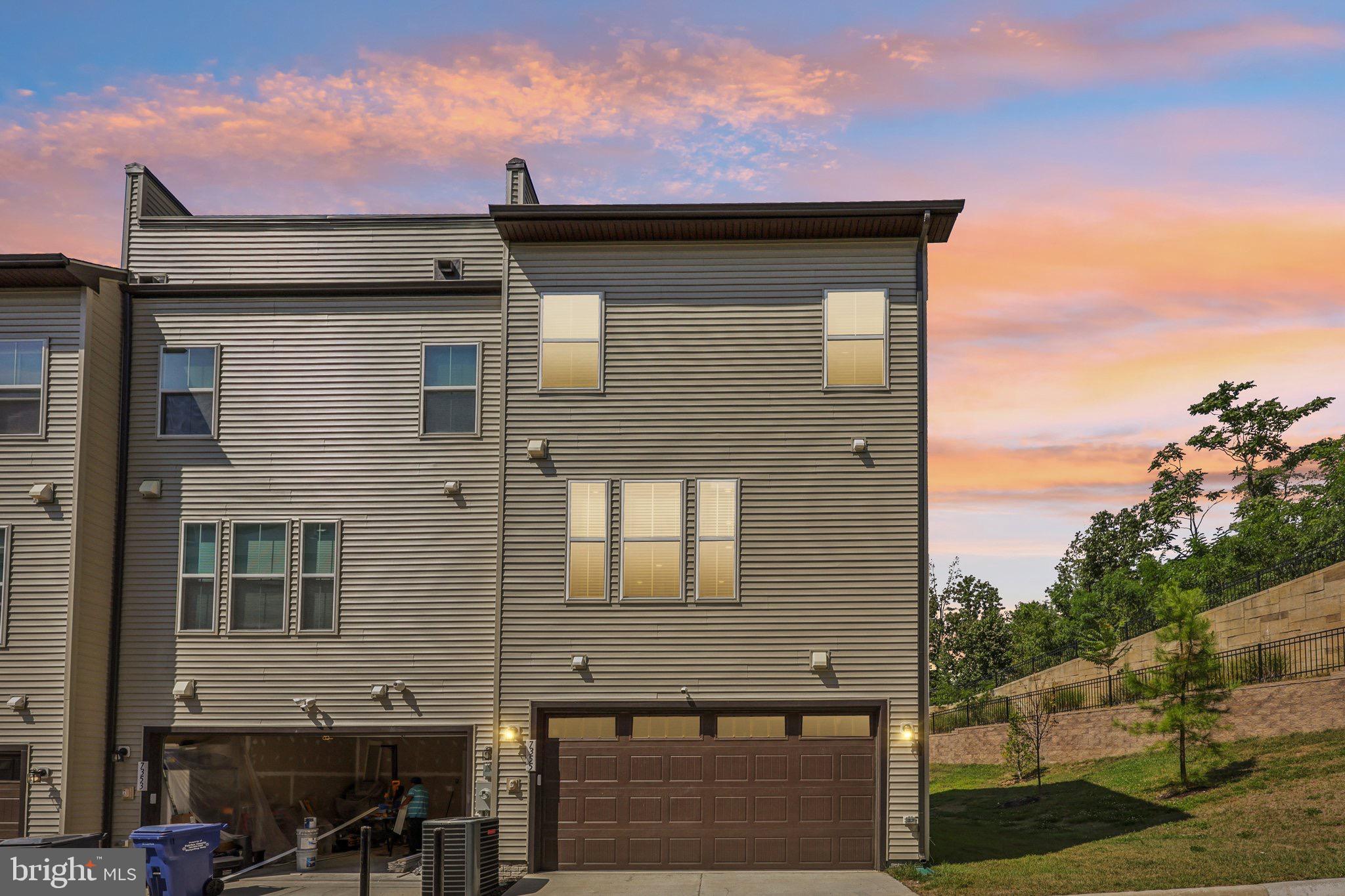 7355 Mountaineer Drive Alexandria, VA 22306 - Photo 47 of 47 a front view of a house with balcony