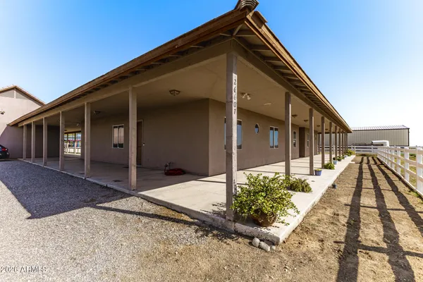 $1,000,000 | 26607 North Hayden Drive, Florence, AZ 85132