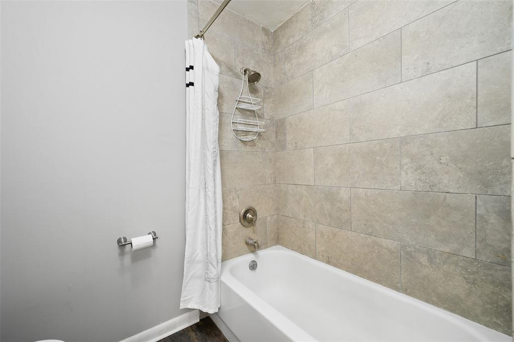 2132 Southwest 39 Drive Gainesville, FL 32607 - Photo 24 of 30