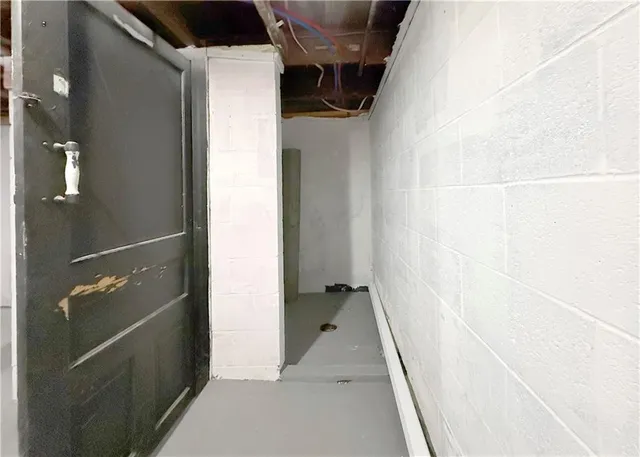 a picture of a floor plan