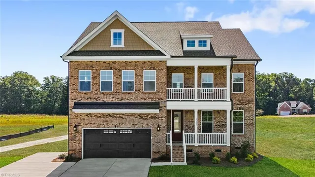 $625,000 | 5504 Penguin Drive, Summerfield, NC 27358