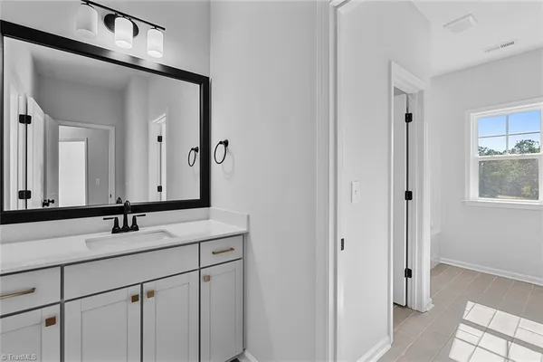 $635,000 | 5504 Penguin Drive, Summerfield, NC 27358