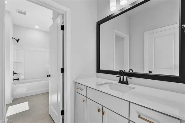 $635,000 | 5504 Penguin Drive, Summerfield, NC 27358