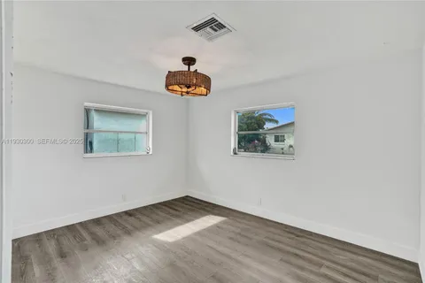 $365,000 | 5810 Northwest 81st Avenue, Tamarac, FL 33321