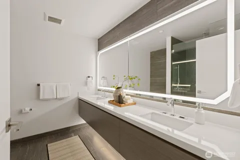 $1,535,000 | 188 Bellevue Way Northeast, Unit 1202, Bellevue, WA 98004