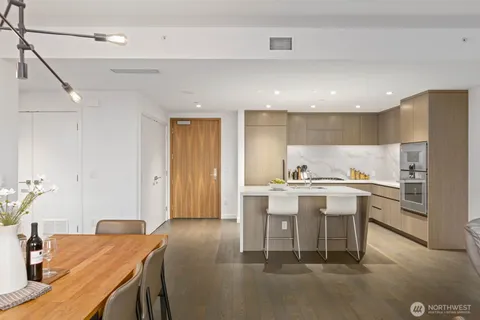 $1,535,000 | 188 Bellevue Way Northeast, Unit 1202, Bellevue, WA 98004