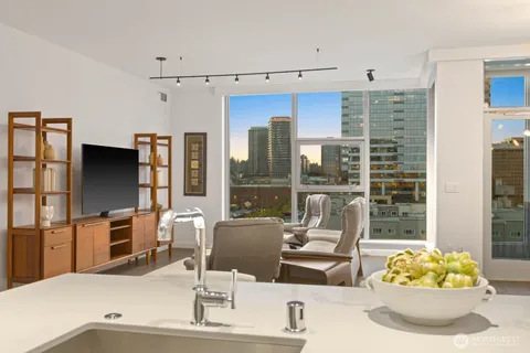 $1,535,000 | 188 Bellevue Way Northeast, Unit 1202, Bellevue, WA 98004