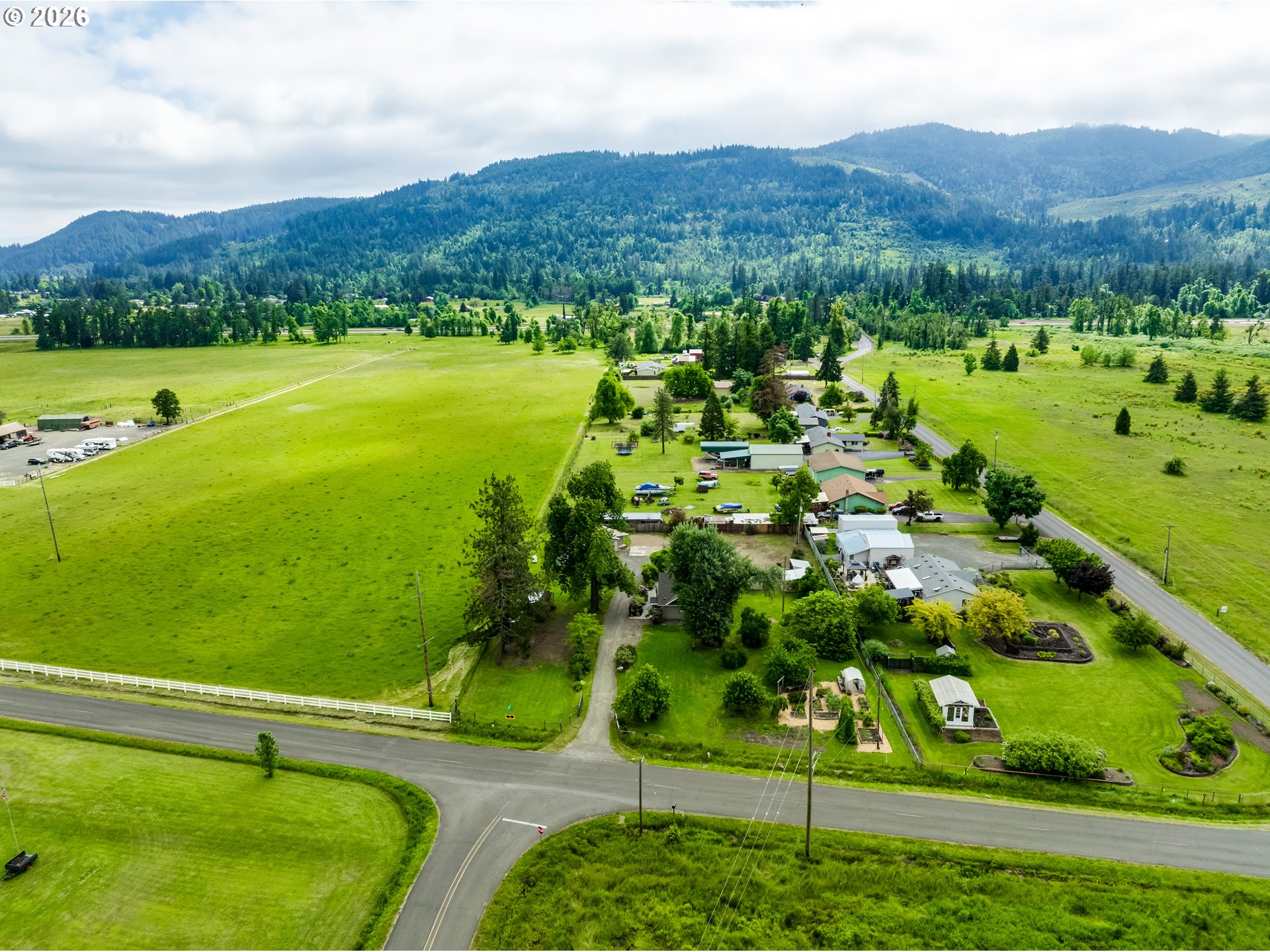 81887 Davisson Road Creswell, OR 97426 - Photo 42 of 43