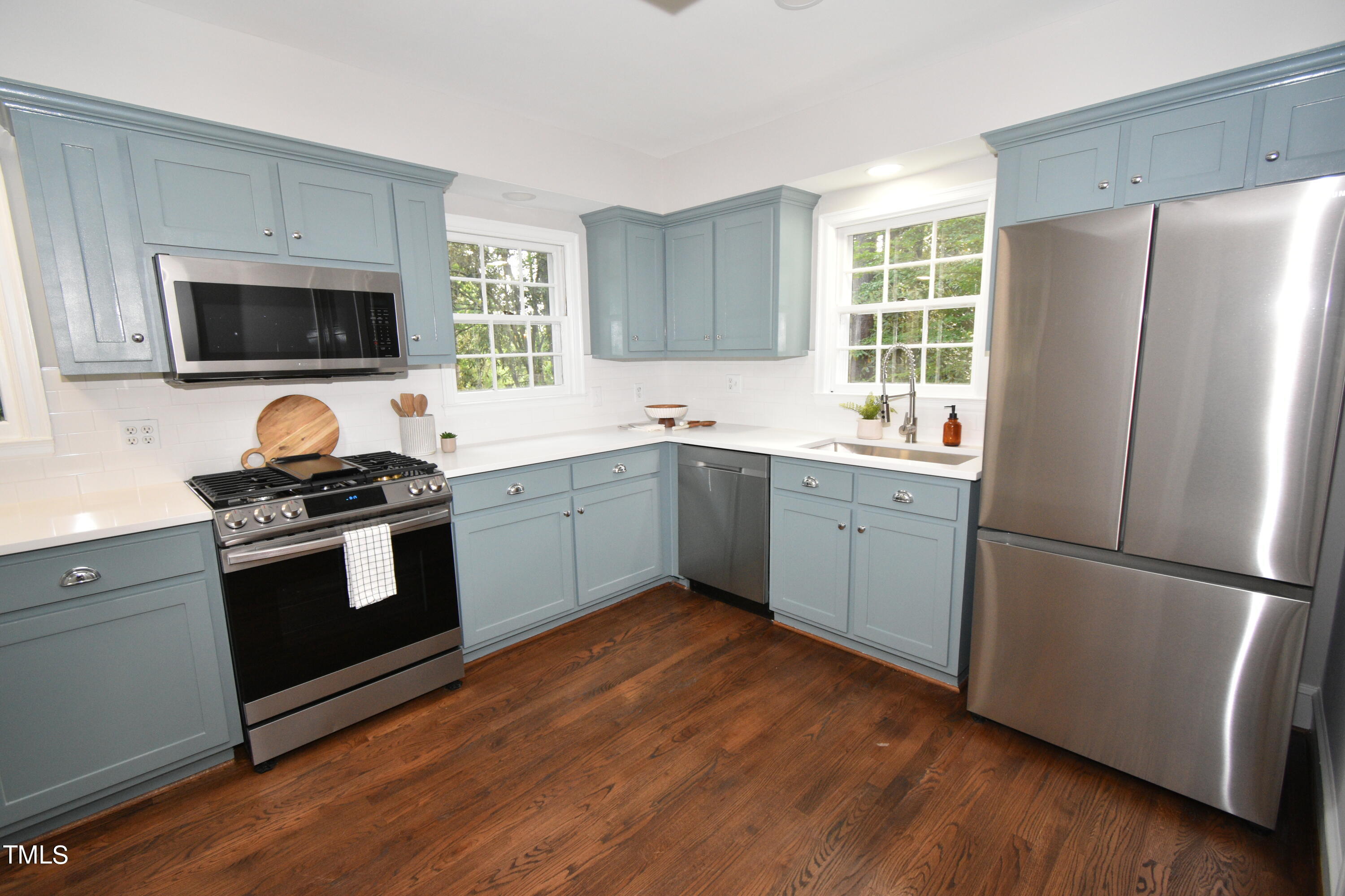 114 Briarcliff Road Durham, NC 27707 - Photo 8 of 34 DSC_2801