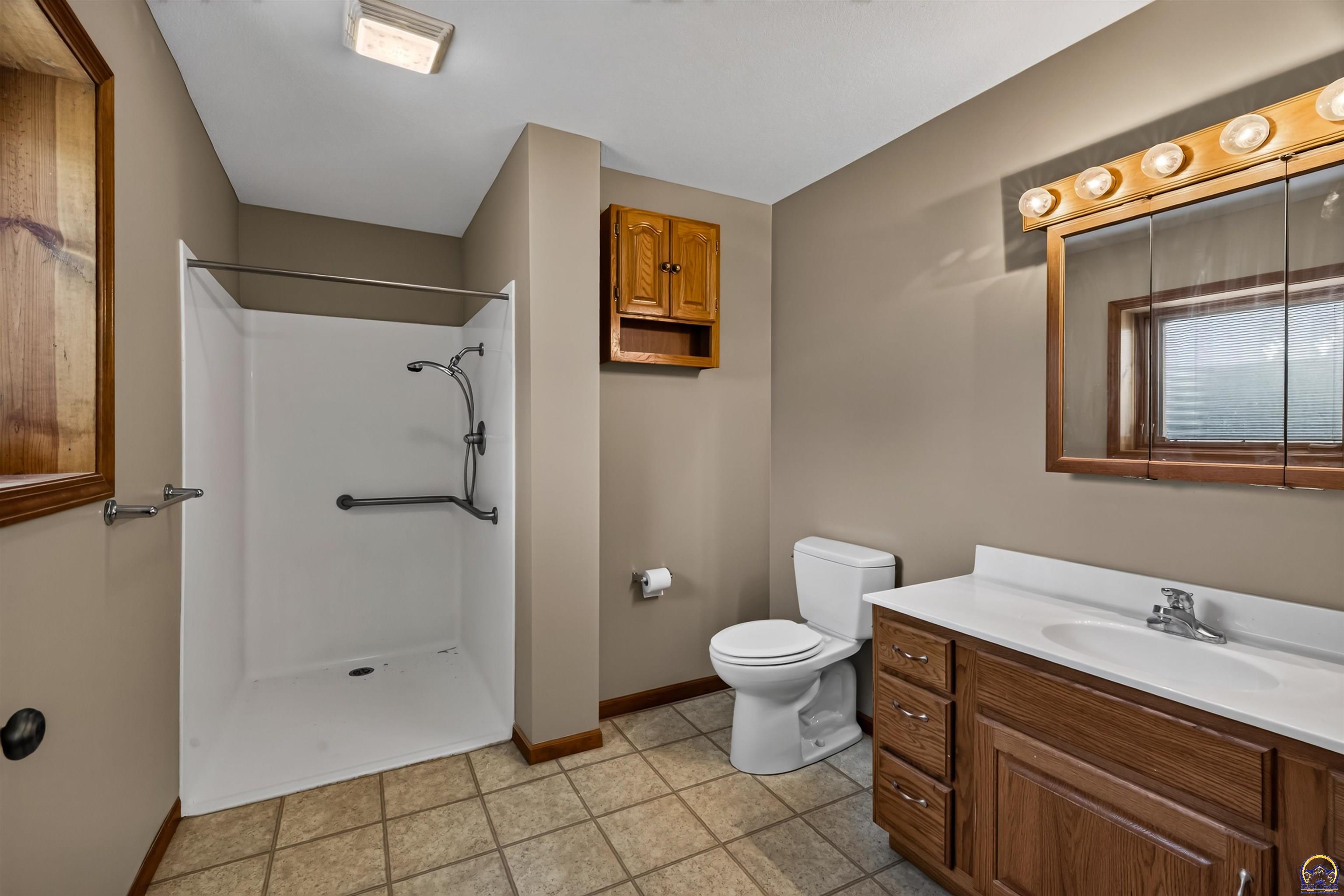 800 Banner Road Holton, KS 66436 - Photo 15 of 30 Gallery Image 15