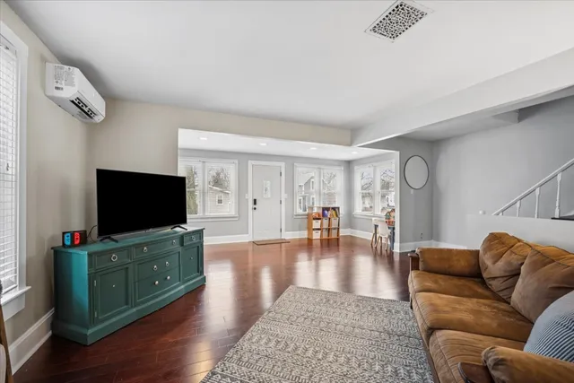 $242,900 | 128 North Hadsall Street, Genoa, IL 60135