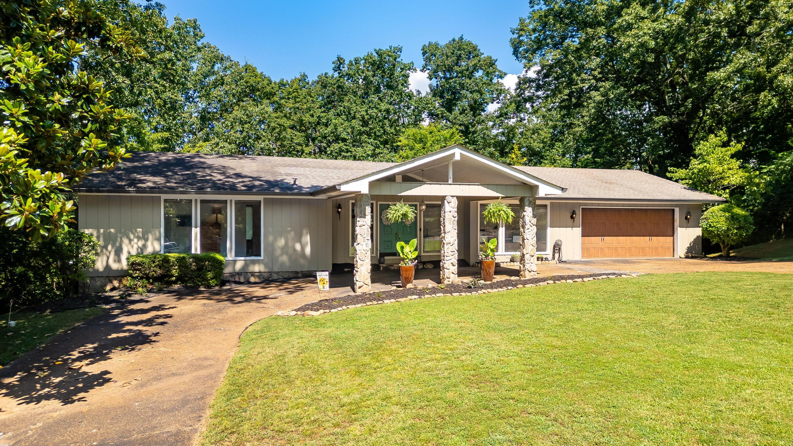 5311 Fairview Road Hixson, TN 37343 - Photo 2 of 40 Front