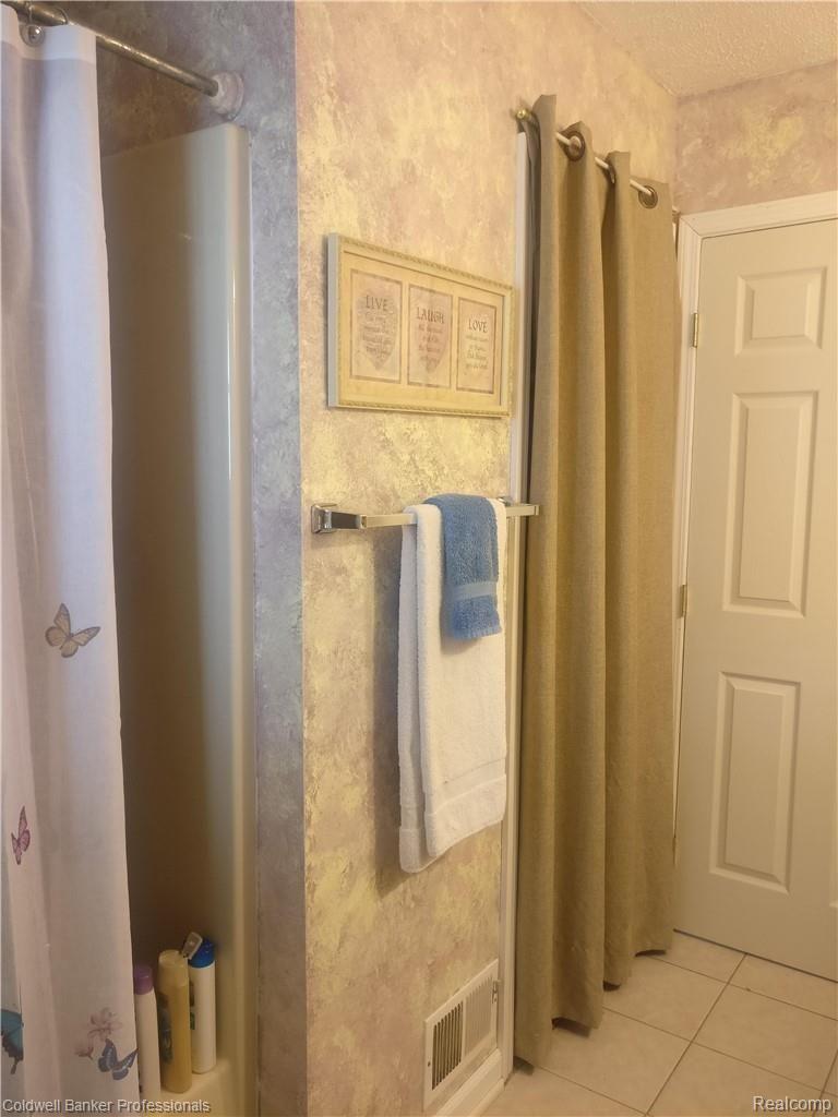 2354 Bullock Road Lapeer, MI 48446 - Photo 23 of 55 IMG_20180905_173752.jpg