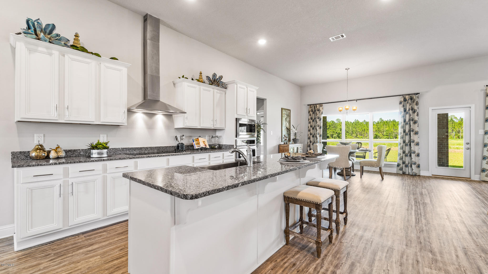 11241 Shorecrest Road Biloxi, MS 39532 - Photo 10 of 21 Kingston Kitchen 2