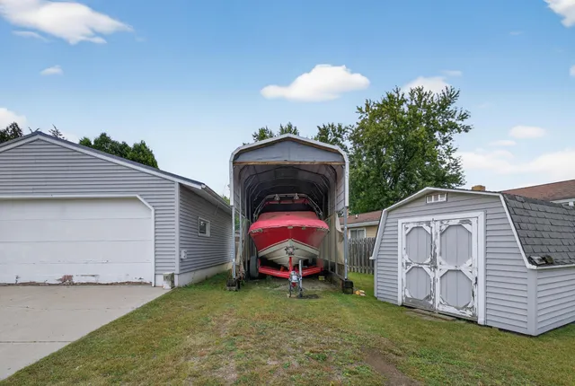 $249,000 | 199 Hillwood Drive, Lake City, MN 55041