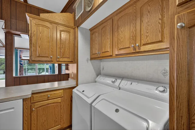 $249,000 | 199 Hillwood Drive, Lake City, MN 55041