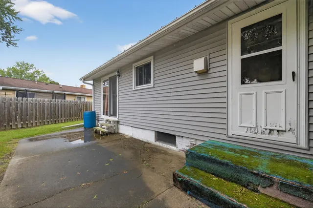 $249,000 | 199 Hillwood Drive, Lake City, MN 55041