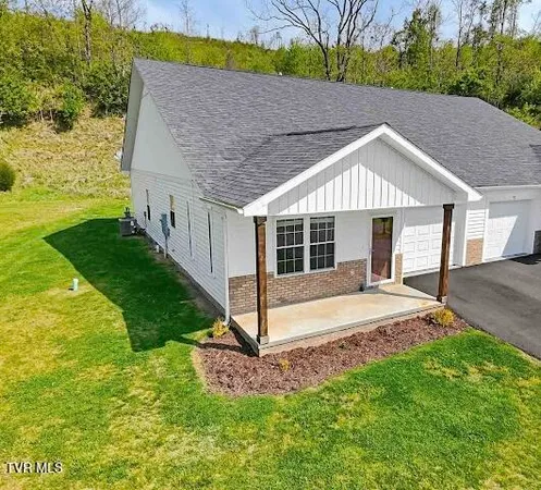 $254,000 | 96 Village Court, Lebanon, VA 24266
