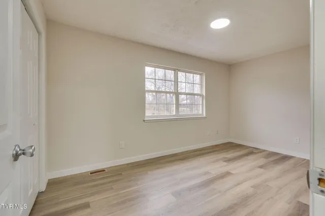 $199,999 | 807 Swadley Road, Unit 2, Johnson City, TN 37601