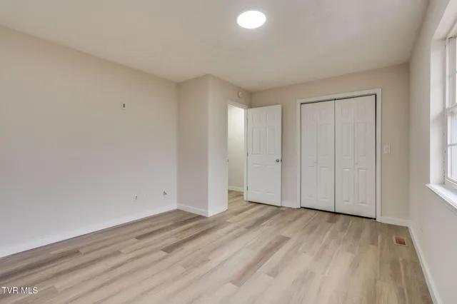 $199,999 | 807 Swadley Road, Unit 2, Johnson City, TN 37601