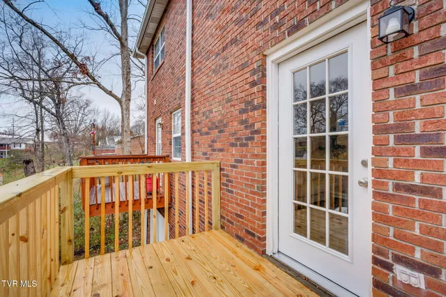 $199,999 | 807 Swadley Road, Unit 2, Johnson City, TN 37601