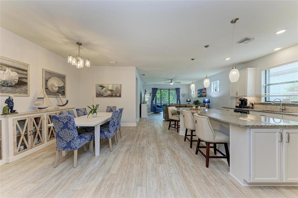7572 Viola Loop Bradenton, FL 34202 - Photo 11 of 65