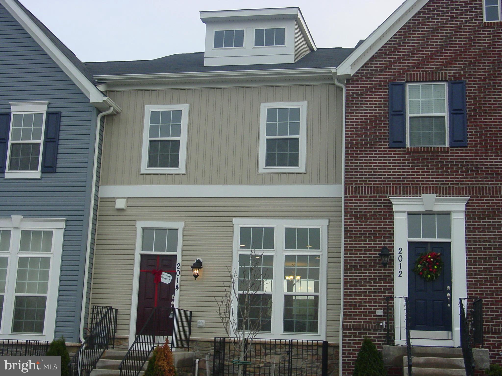 Exterior (Front)