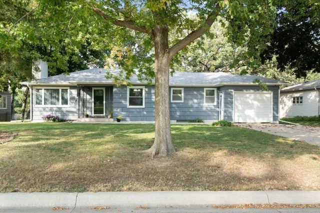 $209,900 | 120 Ridge Road, Albert Lea, MN 56007