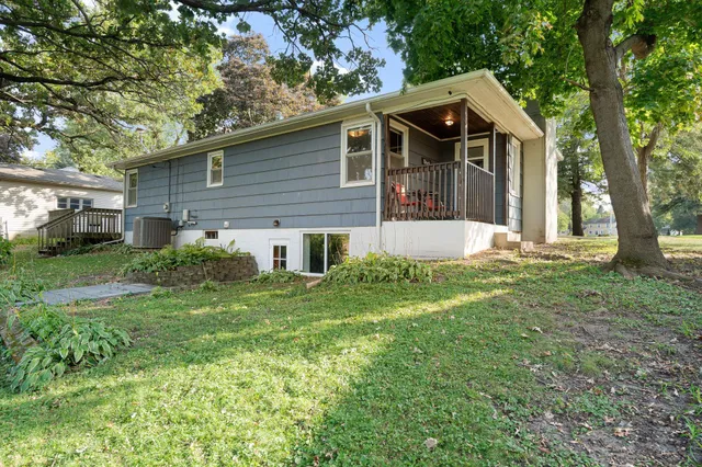 $209,900 | 120 Ridge Road, Albert Lea, MN 56007