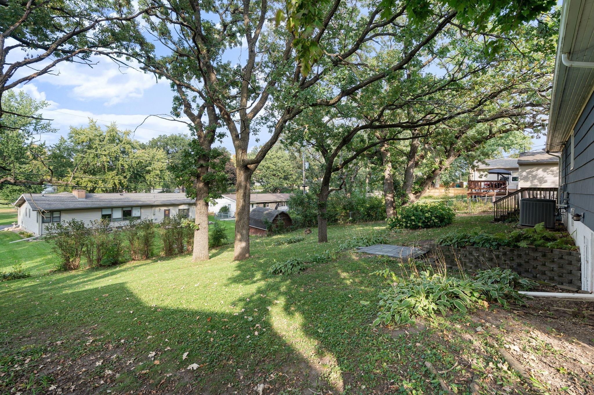 120 Ridge Road Albert Lea, MN 56007 - Photo 23 of 51