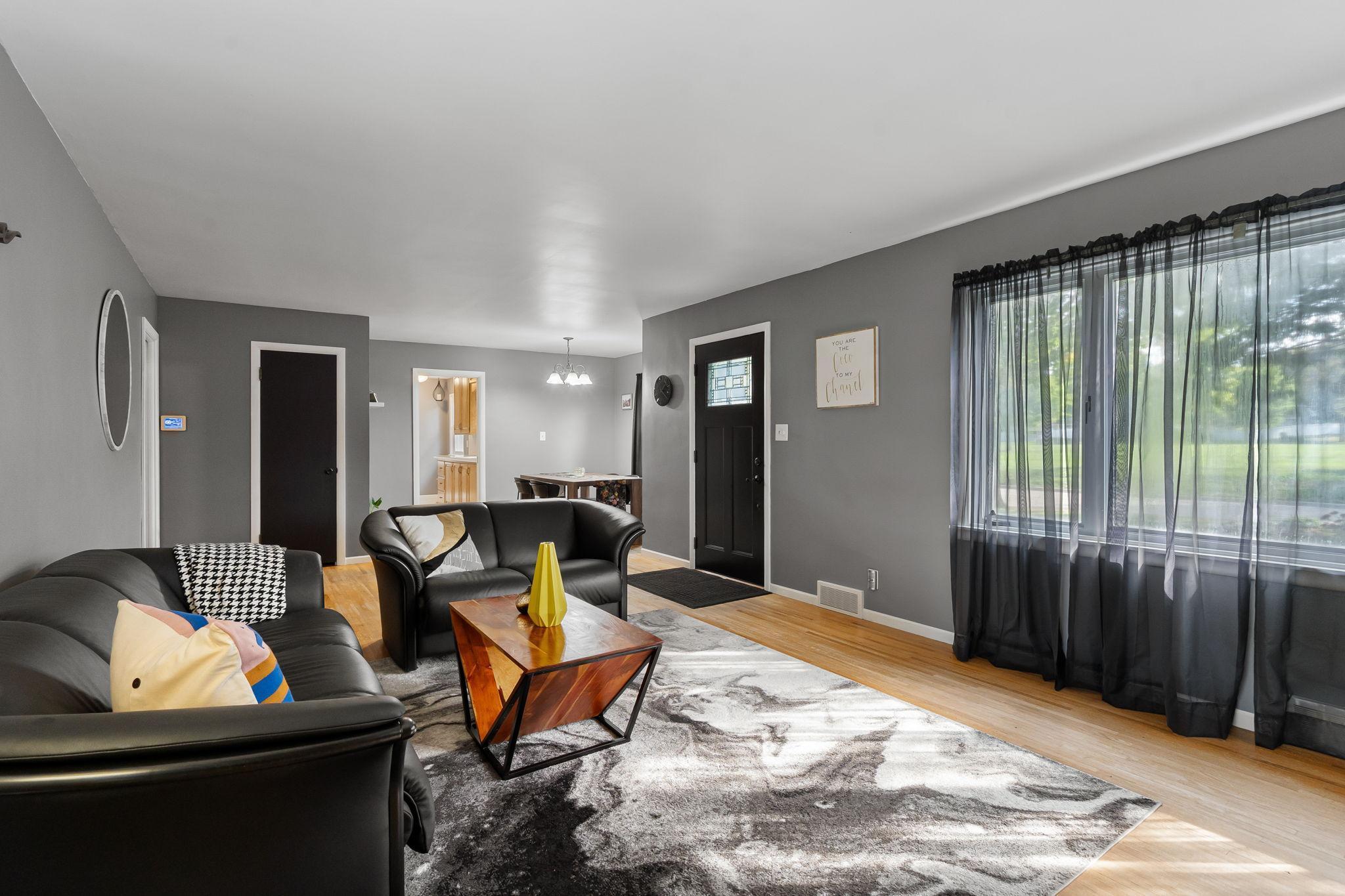 120 Ridge Road Albert Lea, MN 56007 - Photo 4 of 51