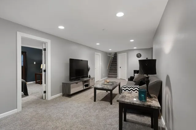 $209,900 | 120 Ridge Road, Albert Lea, MN 56007