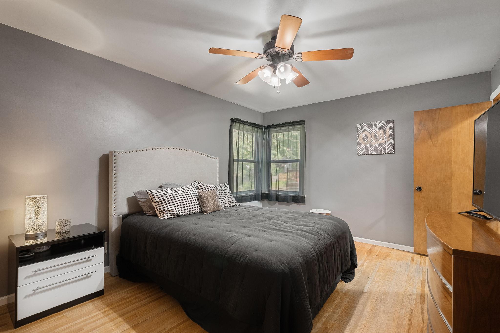 120 Ridge Road Albert Lea, MN 56007 - Photo 8 of 51