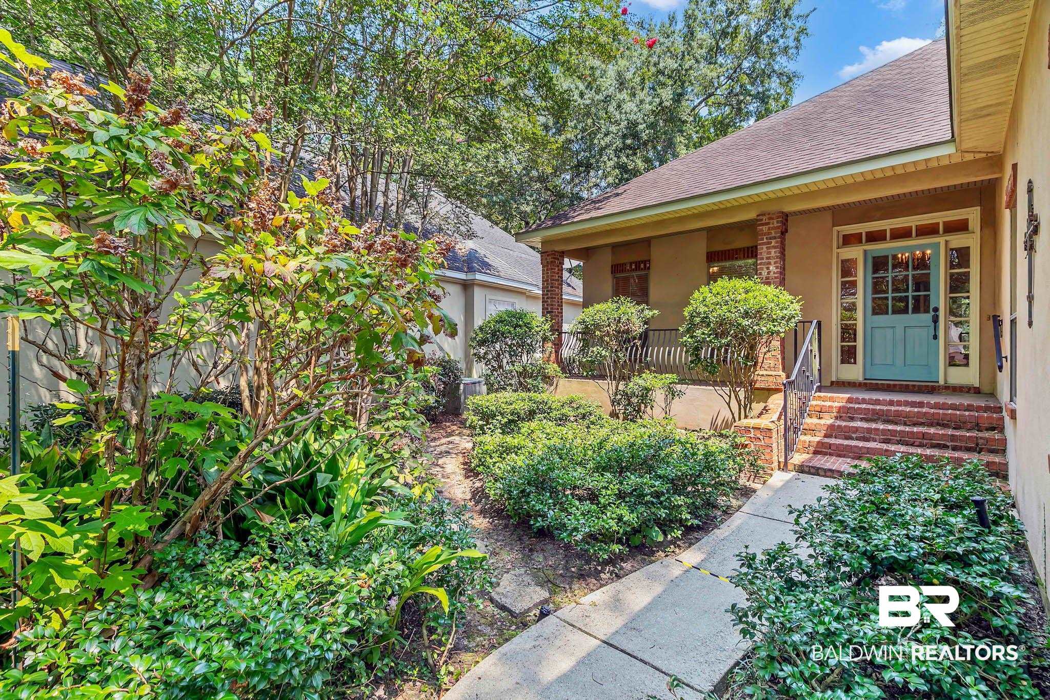 105 Cedar Pointe Fairhope, AL 36532 - Photo 2 of 38
