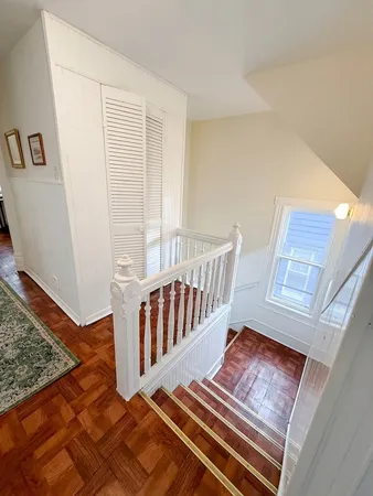 $2,800 | 2144 West Montrose Avenue, Unit 2, Chicago, IL 60625