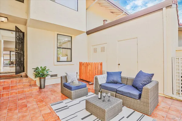 $729,000 | 36 Fountain Grove Circle, Napa, CA 94558